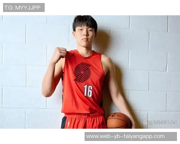 杨瀚森替补席流泪引发热议网友称其有羞耻心是球员的优良品质